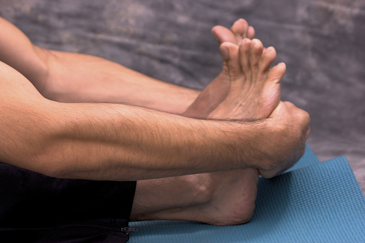 Yoga for Plantar Fasciitis: Exercises, Stretches, & Self
